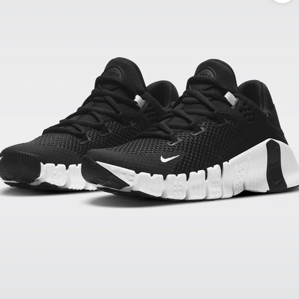 NIKE Free Metcon 4. Gently worn.